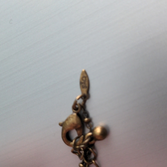 Avon Fashion Jewelry - Picture 3 of 5